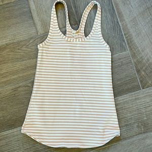 Lululemon tank